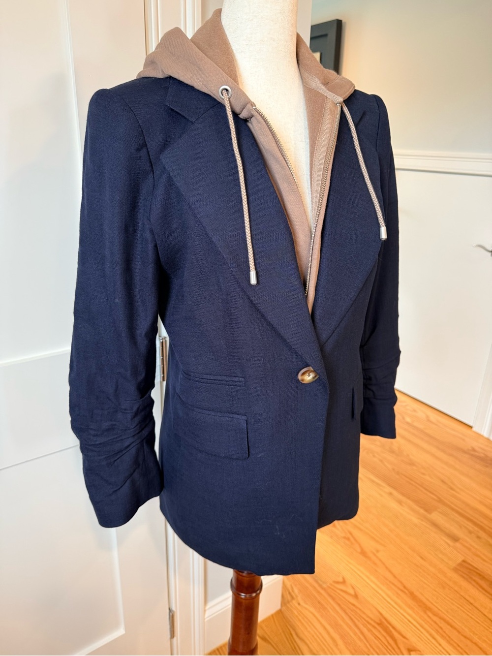 Veronica Beard Battista Navy Single-Button Tailored Dickey Blazer - Picture 7 of 16